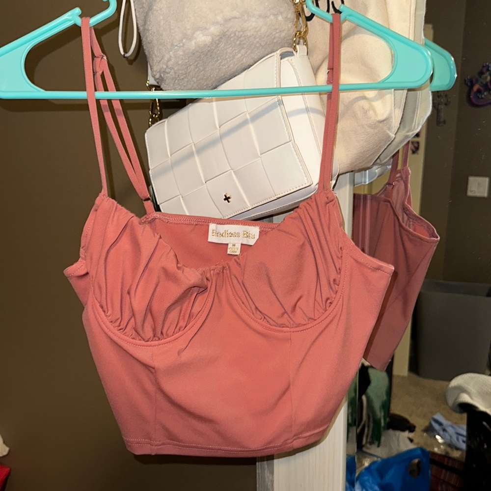 mauve tank